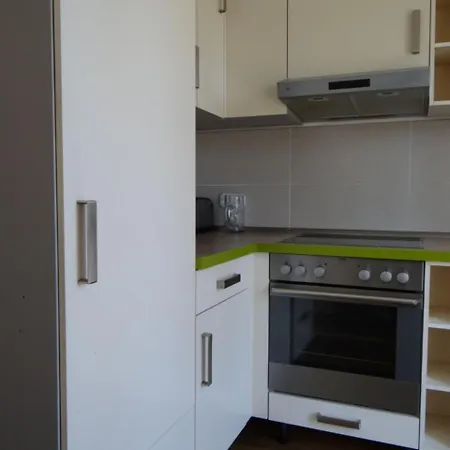 Apartdays Apartman *