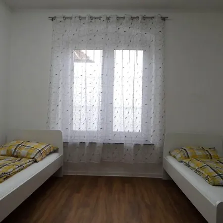 Apartdays